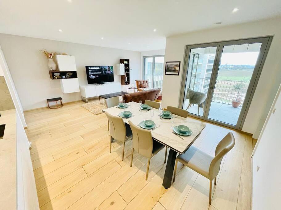 Luxury 3 Bedrooms Flat Cloche D'or W Terrace&parking Apartment *